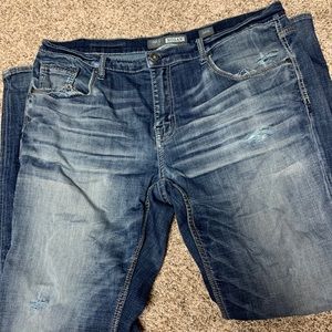 BKE Men’s Distressed Jeans